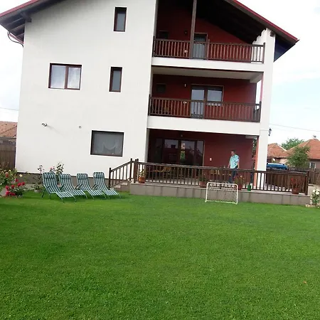 Pensiunea Dara