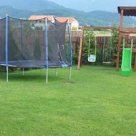 Pensiunea Dara Risnov